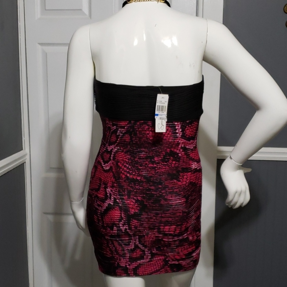 SPEECHLESS STRAPLESS DRESS - Picture 6 of 6
